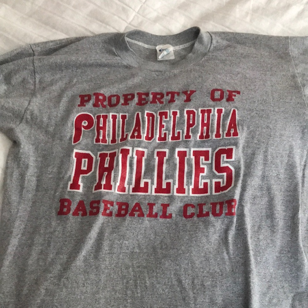 Vintage Champion Philadelphia Phillies shirt